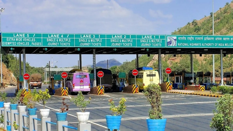 Govt Plans New Toll Passes – Relief for Highway Travelers or Just Another Experiment?