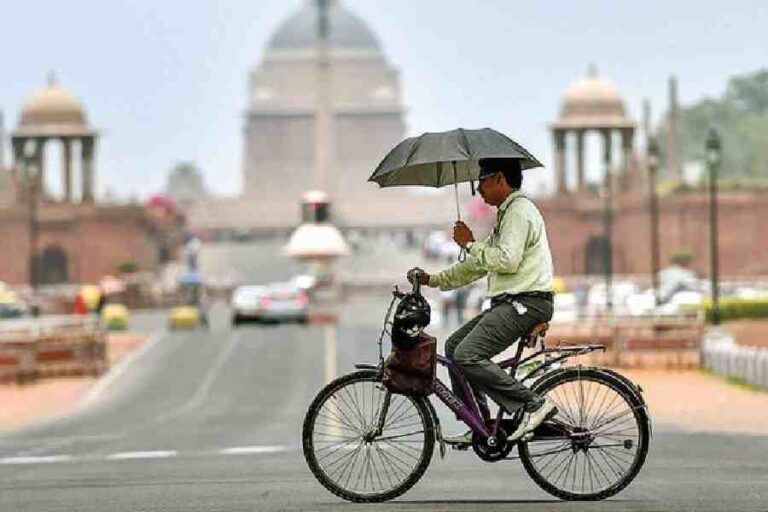Delhi Boils at 40.5°C – Hottest Day of 2025 So Far, IMD Issues Heatwave Alert for North India