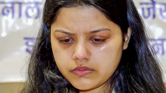 ‘No Place for Hate’: Women’s Panel Supports Navy Officer’s Widow Trolled for Peace Appeal