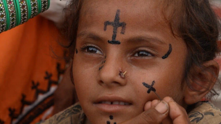Young Hindu Women in Pakistan Turn Away from Traditional Face Tattoos
