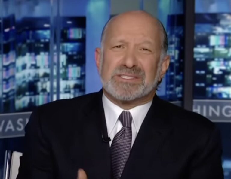 Trump Administration Eyes Overhaul of H-1B, Green Card System; ‘Gold Card’ Proposed