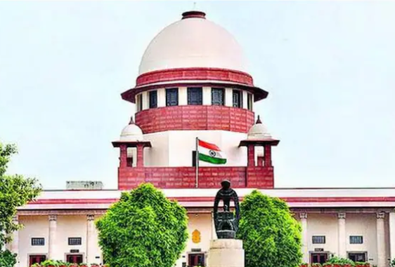 The Supreme Court of India building in New Delhi. The apex court has taken suo motu notice of rising ‘digital arrest’ scams, where forged court orders and fake judges’ signatures are being used to extort money from citizens.(PC: India Today)