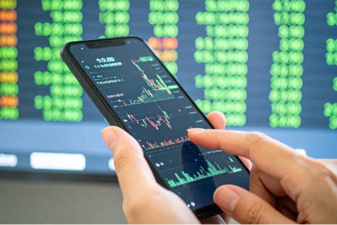 Markets light up on Diwali Muhurat Trading 2025 as Nifty50 and Sensex close higher, ushering in Samvat 2082 with festive optimism and investor confidence. (PC: AP7AM)