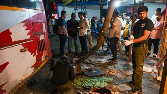 A BEST electric bus accident outside Mumbai's Bhandup railway station resulted in four fatalities and at least 9 injuries.(PC: Raju Shinde/HT Photo)